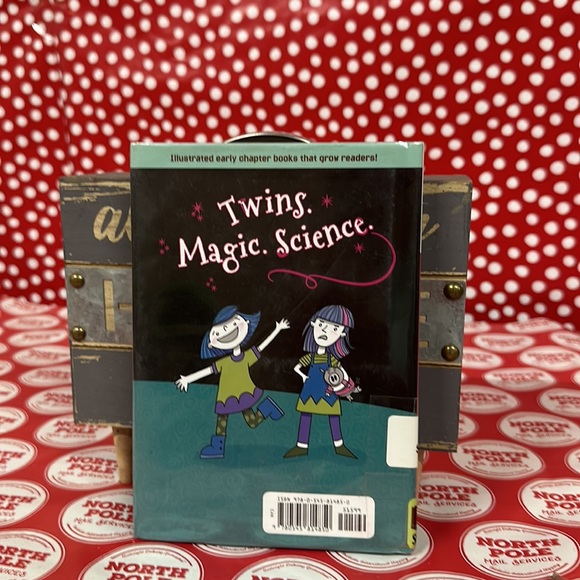 Book bundle - Picture 6 of 11